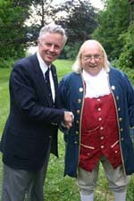 Pres. Curtis greets Benjamin Franklin at Mount Gulian, NY